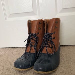 Winter boots